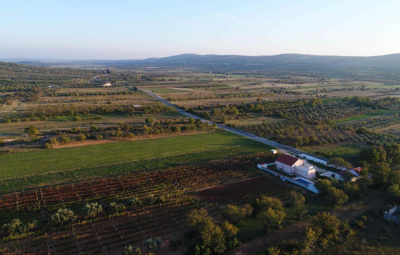 Holiday Home Donji Lepuri Lisicici Exterior foto