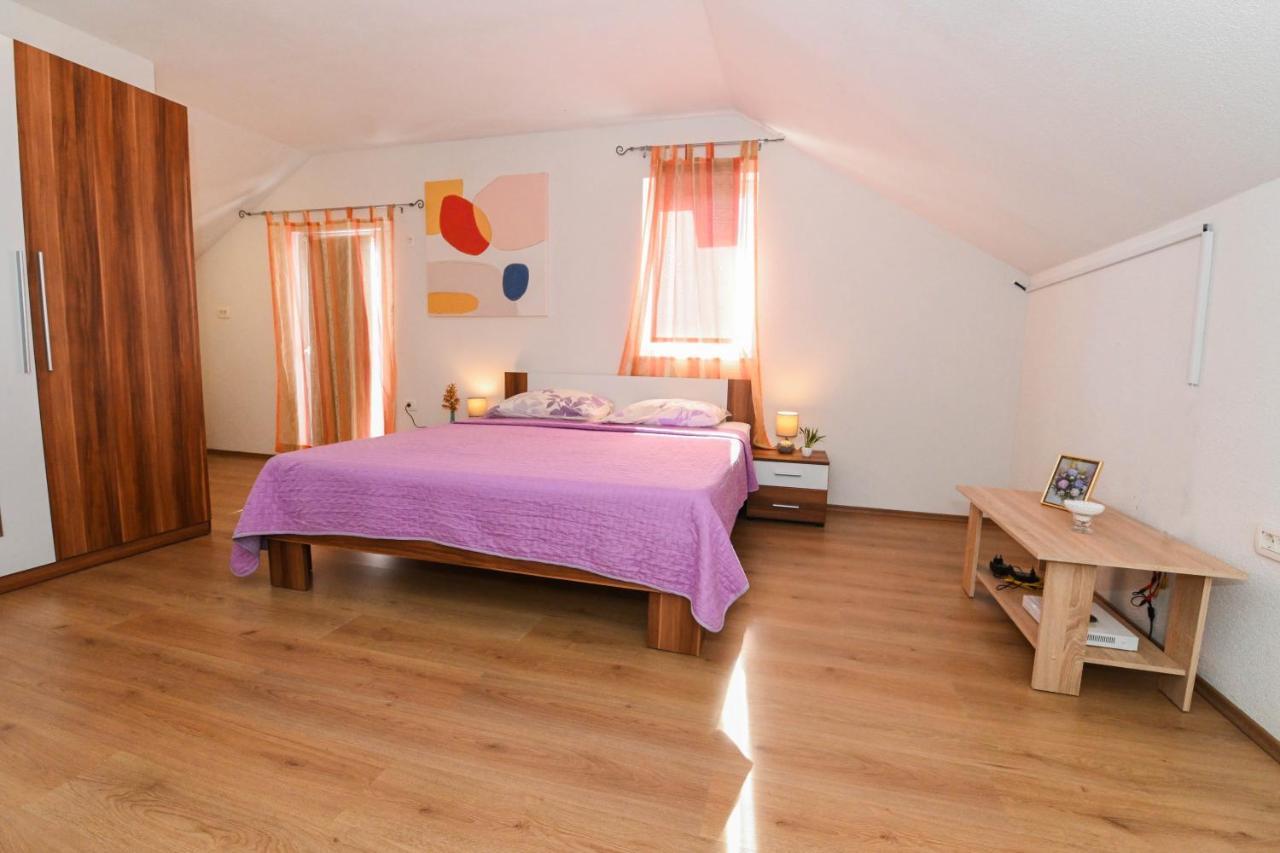 Holiday Home Donji Lepuri Lisicici Exterior foto