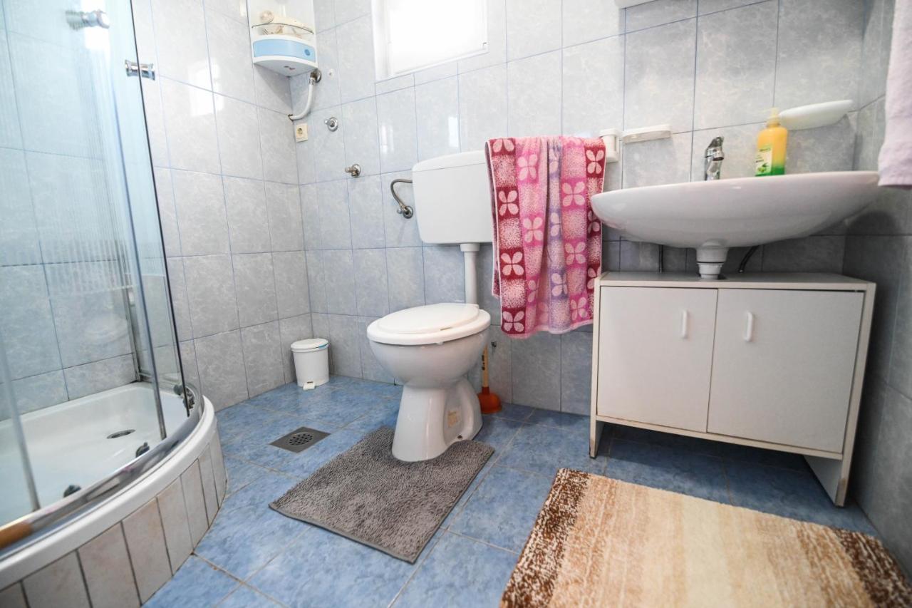 Holiday Home Donji Lepuri Lisicici Exterior foto