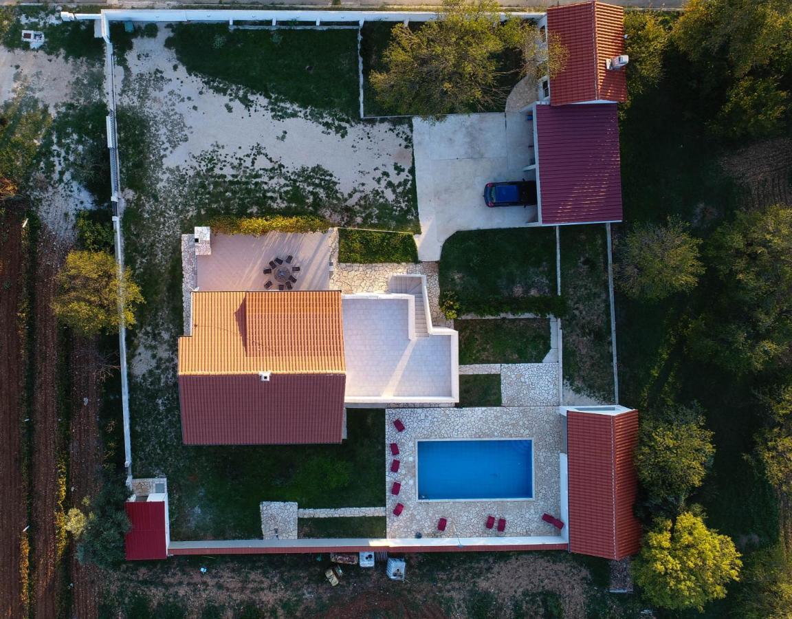 Holiday Home Donji Lepuri Lisicici Exterior foto