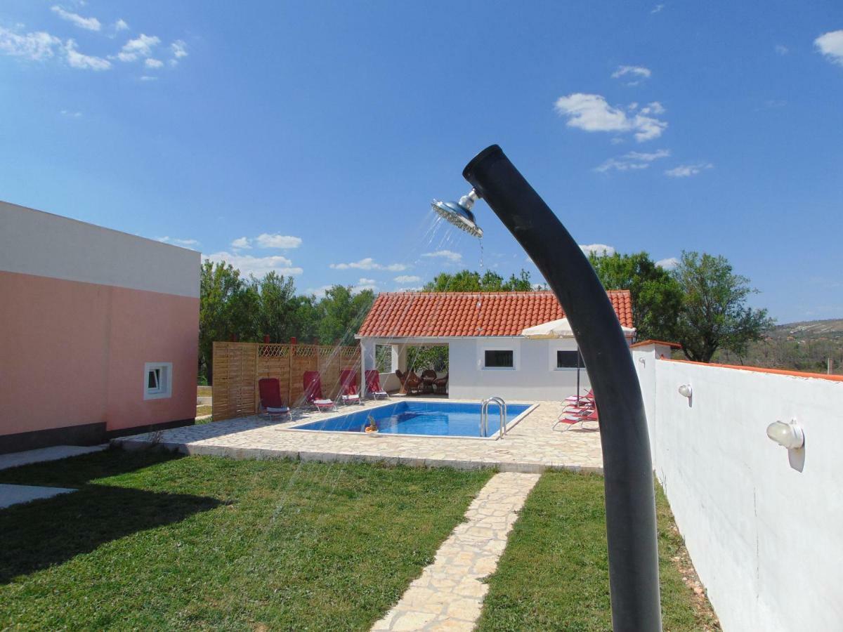Holiday Home Donji Lepuri Lisicici Exterior foto