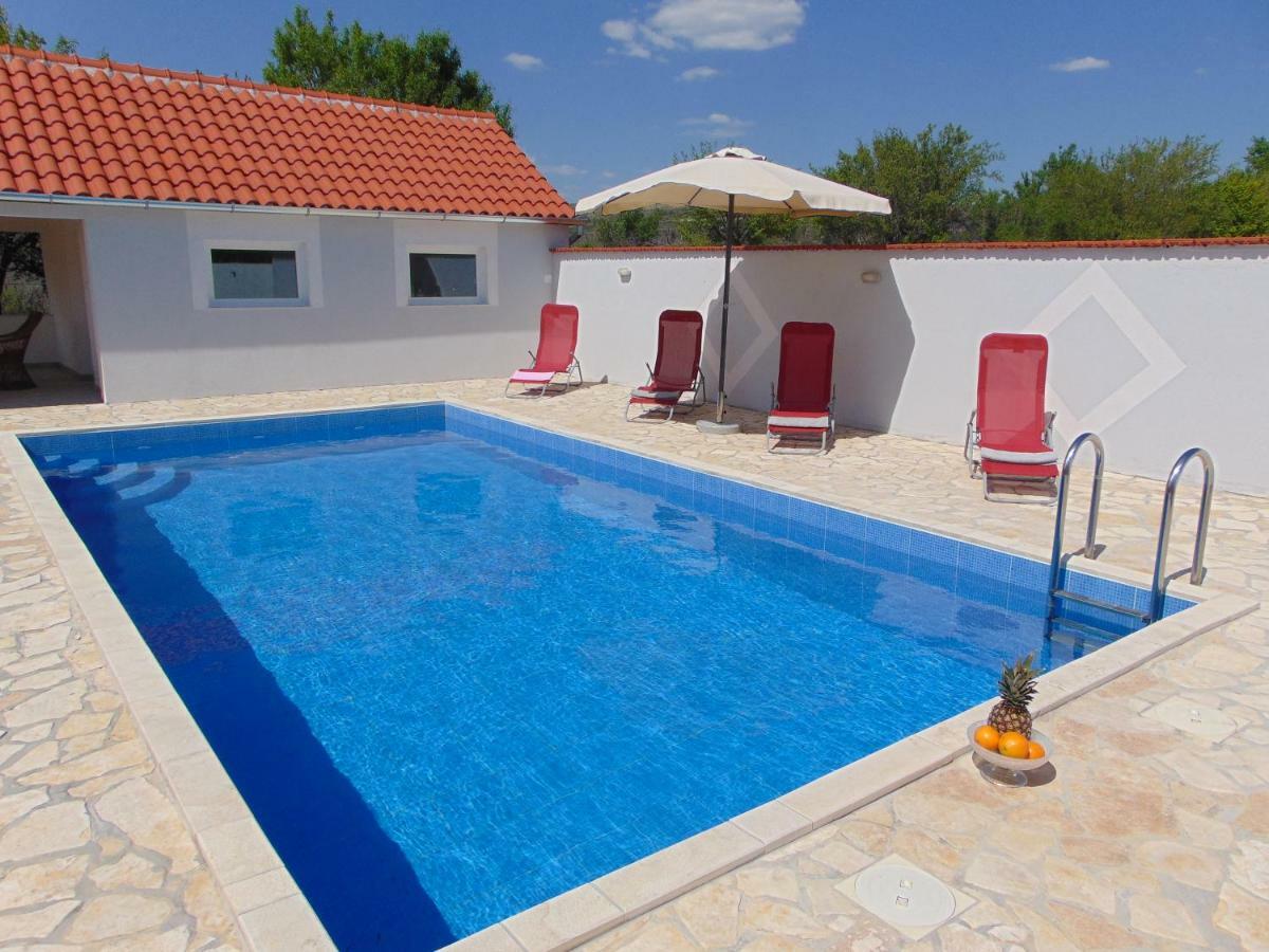 Holiday Home Donji Lepuri Lisicici Exterior foto