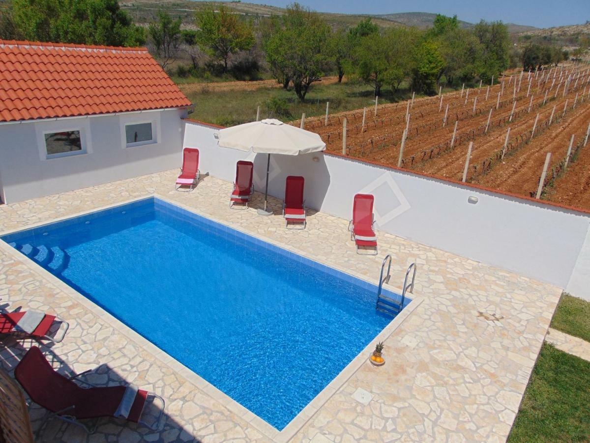 Holiday Home Donji Lepuri Lisicici Exterior foto